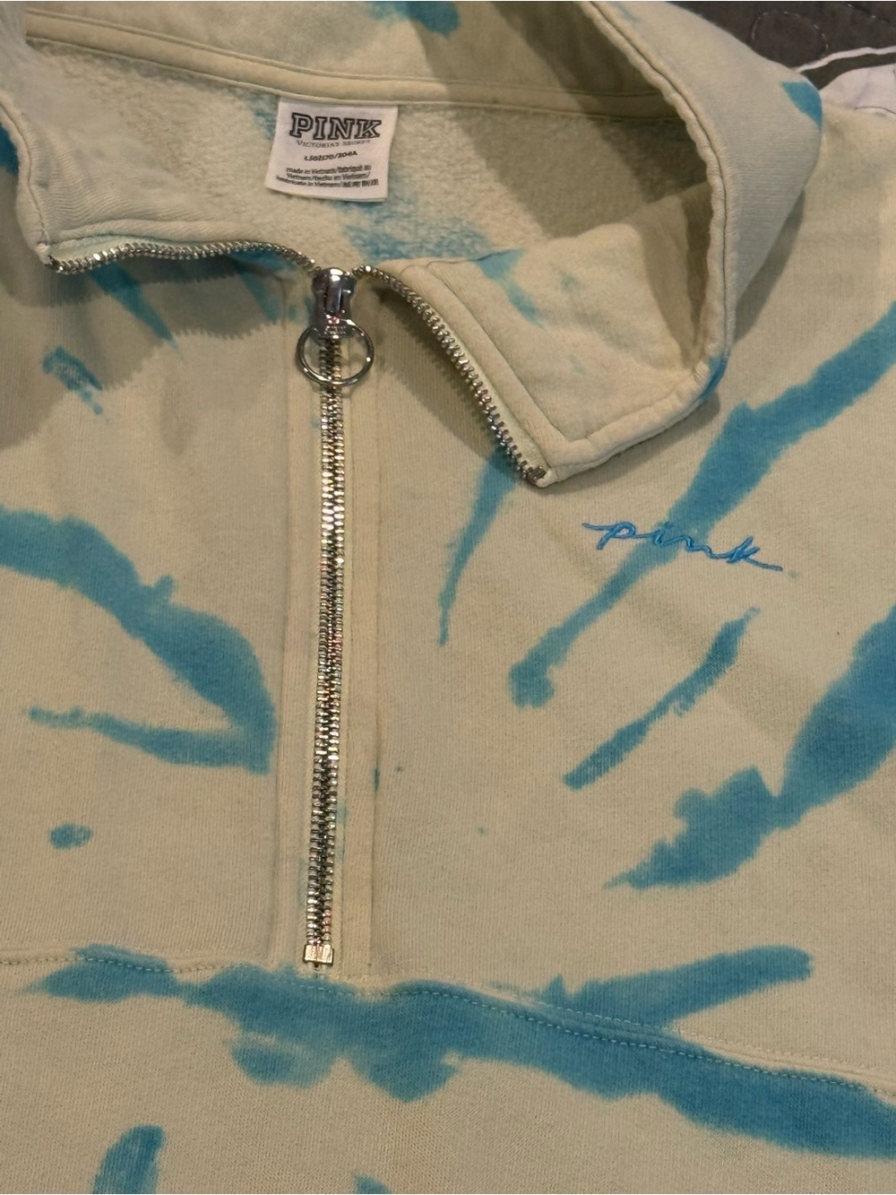 PINK Victoria's Secret Kids Tie-Dye Quarter-Zip Pullover - Blue & Cream large - Picture 2 of 3
